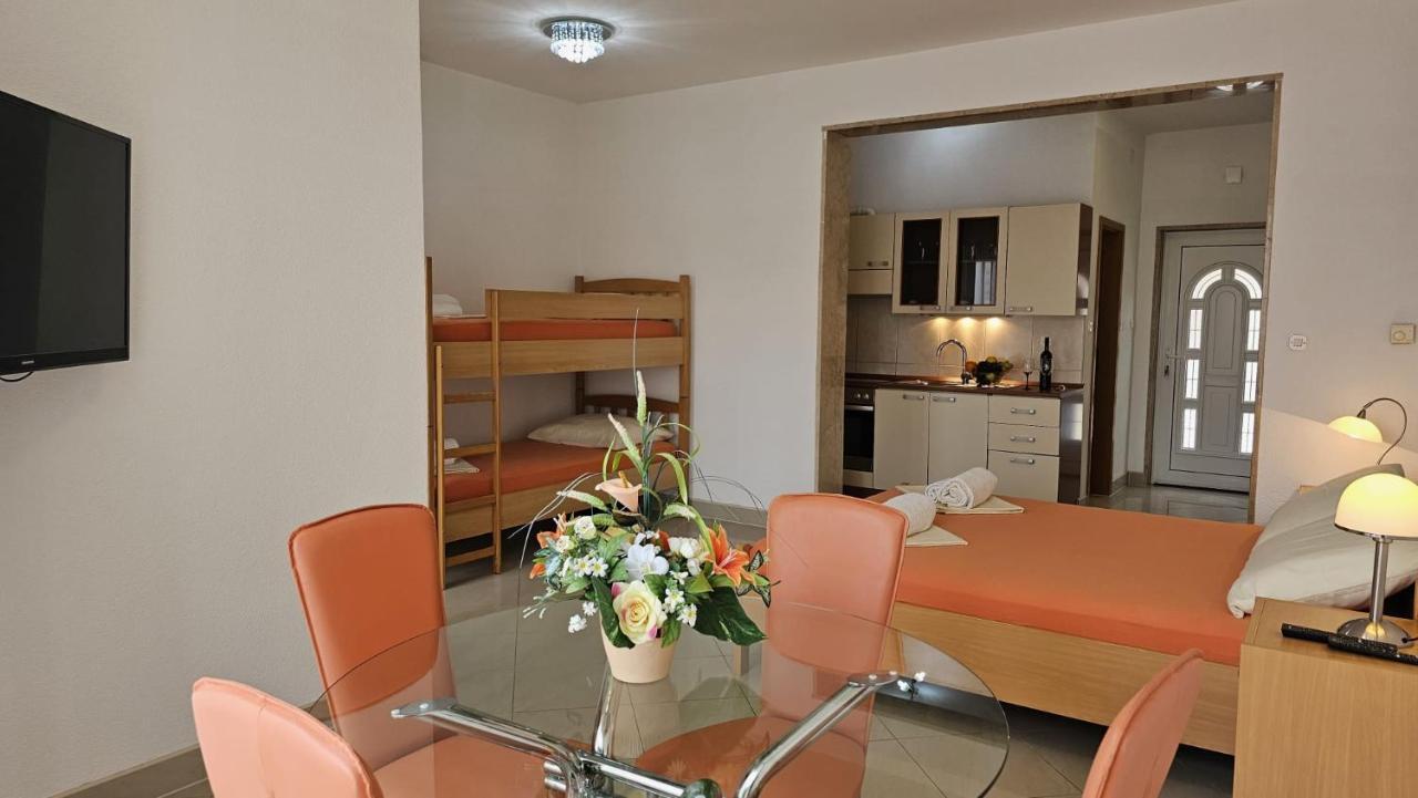 Apartmani Barnjak Trogir Bagian luar foto