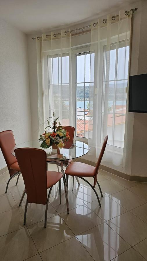 Apartmani Barnjak Trogir Bagian luar foto