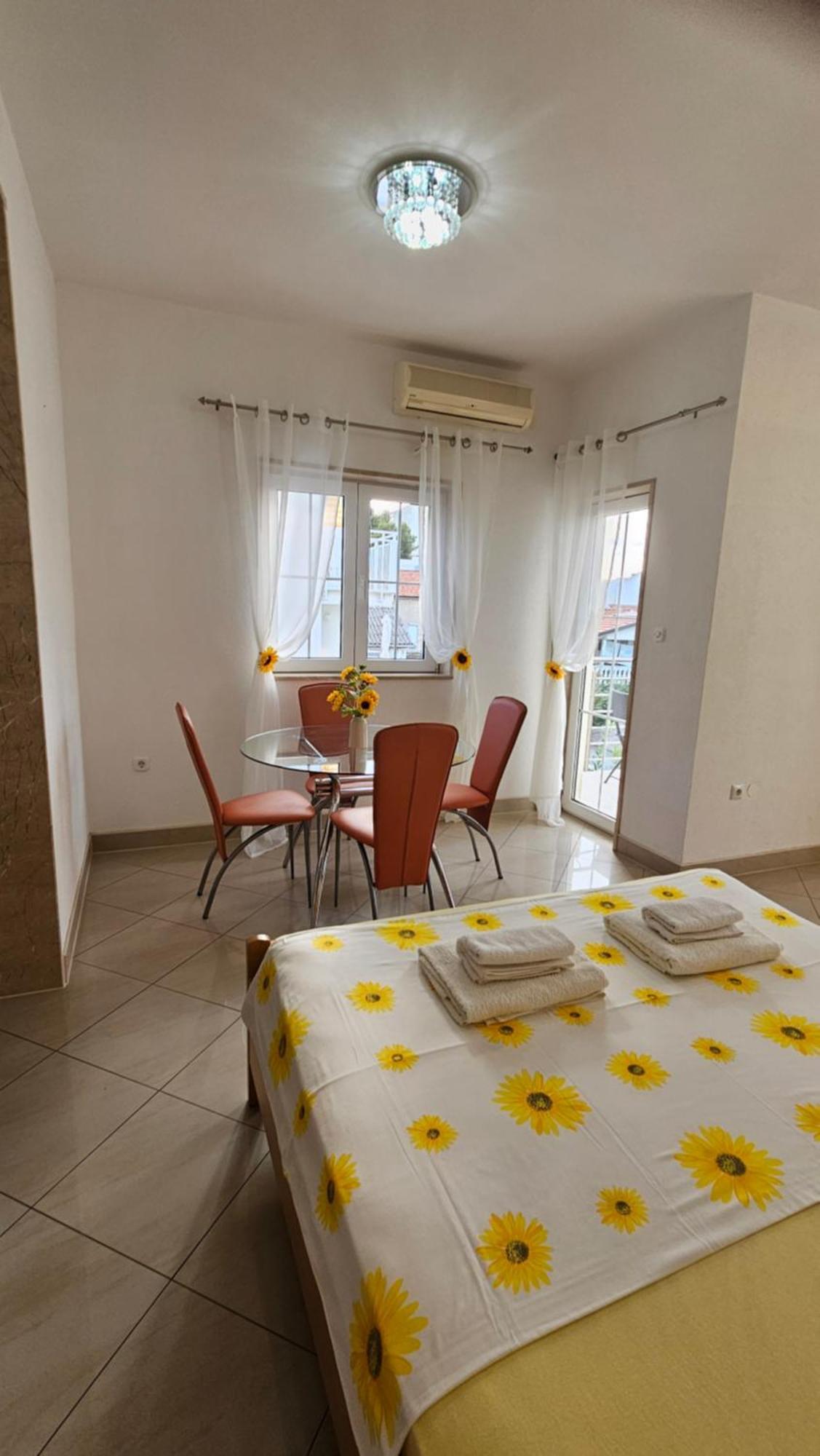 Apartmani Barnjak Trogir Bagian luar foto